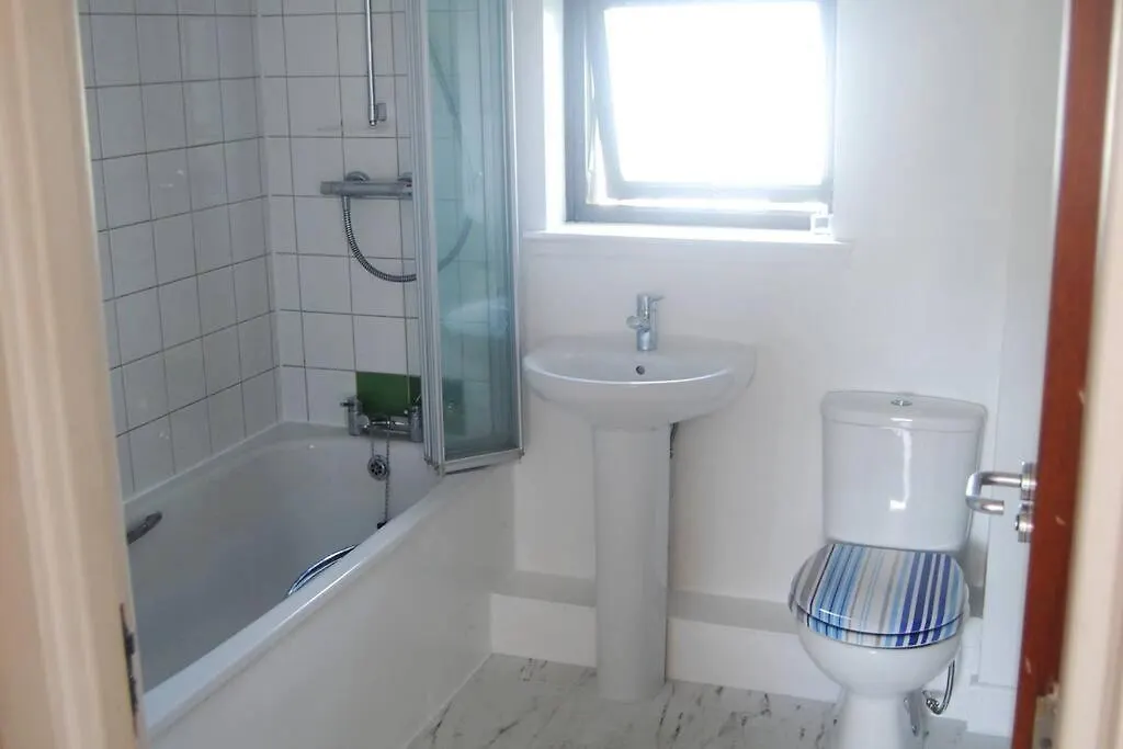 Central Two Bed Flat Close To Arthur'S Seat And University Edinburgh 0*,  Verenigd Koninkrijk